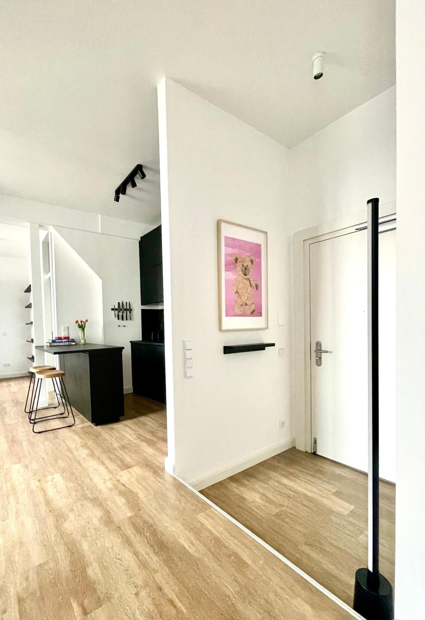 Super Zentrales Design-Apartment Wiesbaden Buitenkant foto