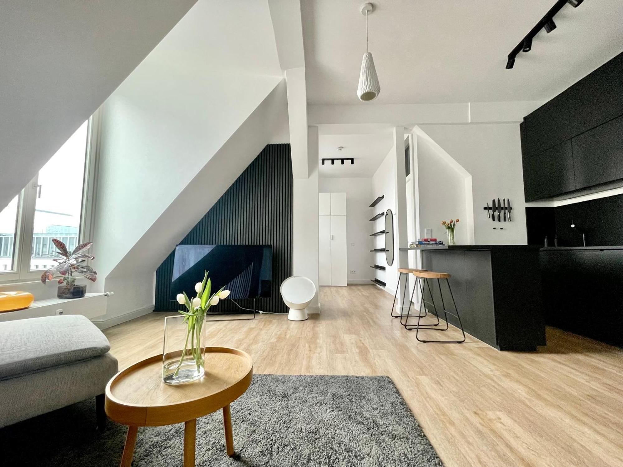 Super Zentrales Design-Apartment Wiesbaden Buitenkant foto